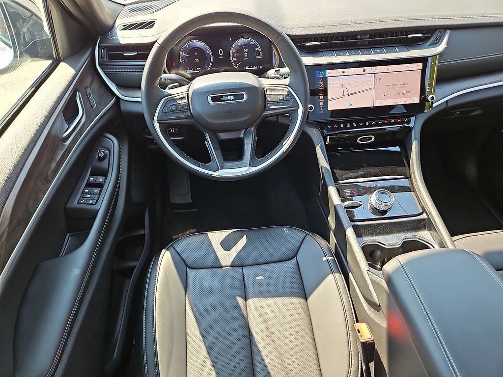 New 2026 Jeep Grand Cherokee L SUV