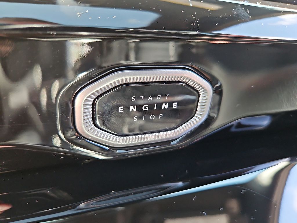 New 2026 Jeep Grand Cherokee L SUV