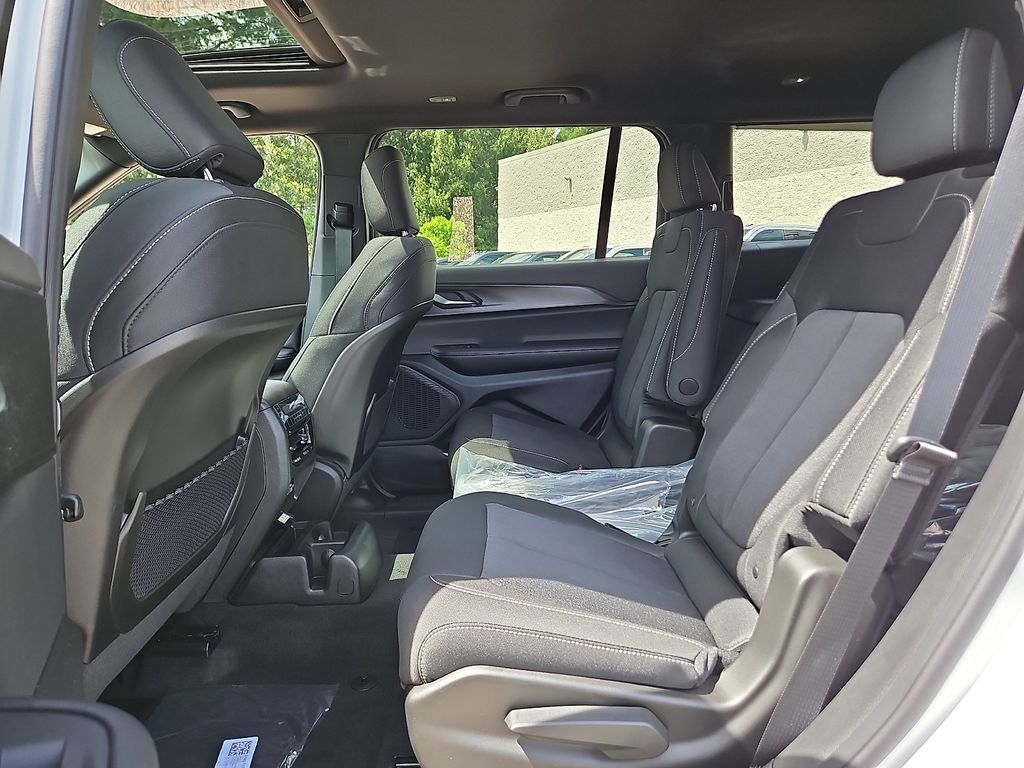 New 2026 Jeep Grand Cherokee L SUV