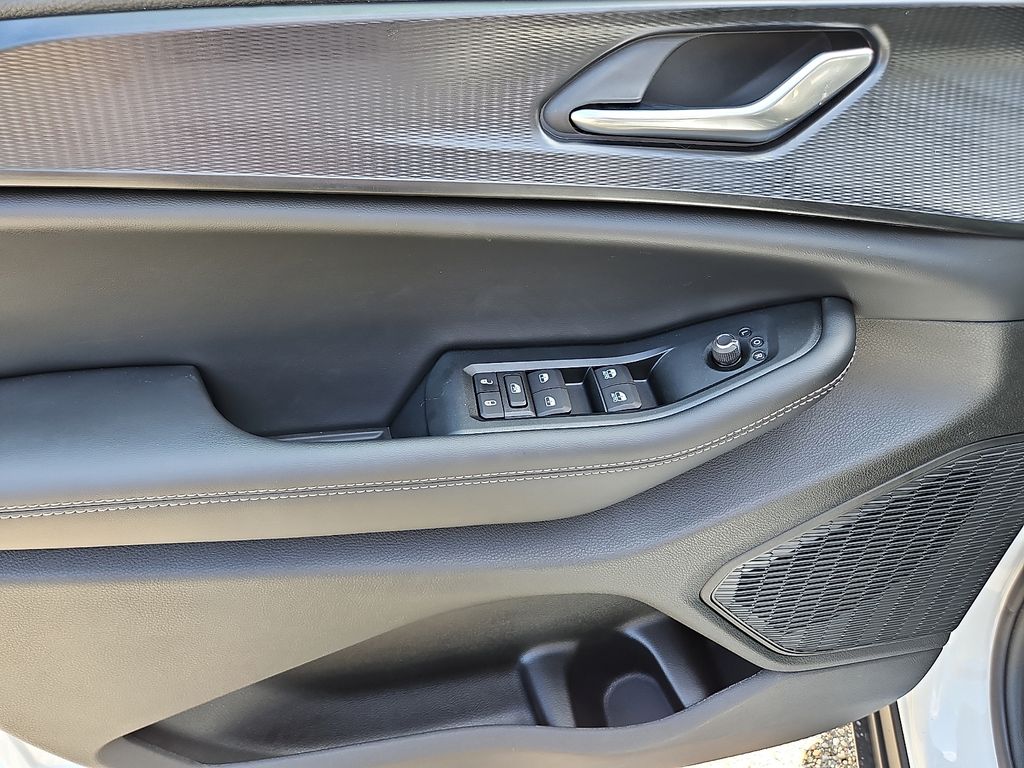 New 2026 Jeep Grand Cherokee L SUV
