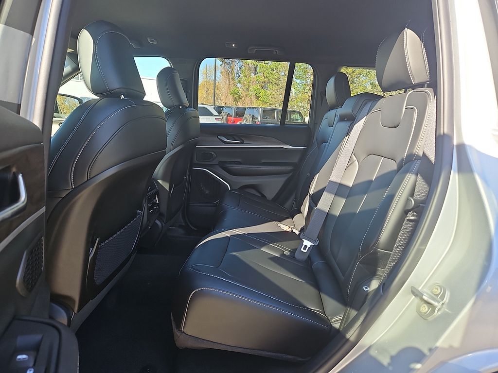 New 2026 Jeep Grand Cherokee SUV