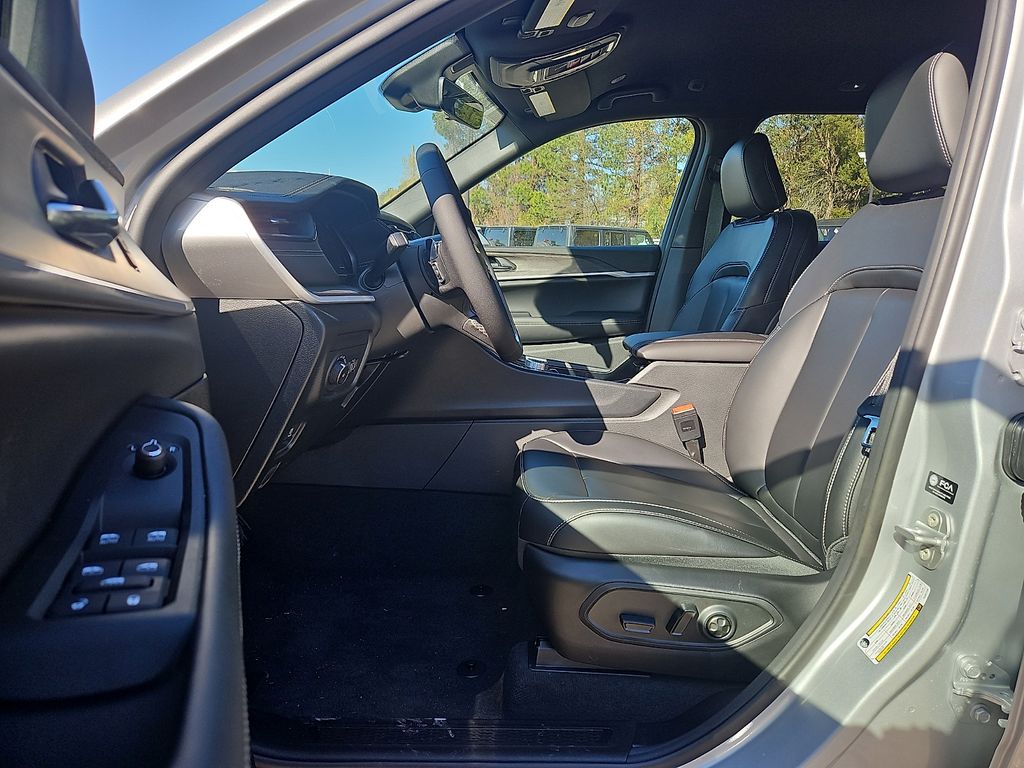 New 2026 Jeep Grand Cherokee SUV