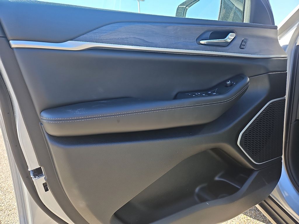 New 2026 Jeep Grand Cherokee SUV