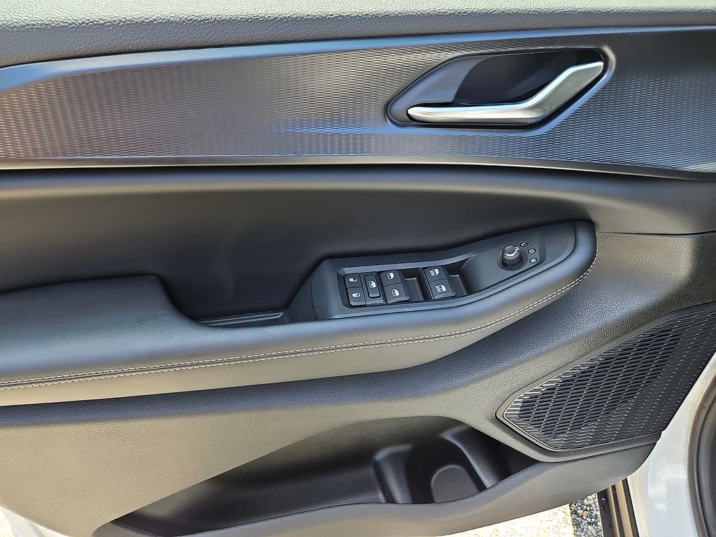 New 2026 Jeep Grand Cherokee SUV