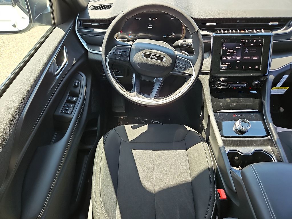 New 2026 Jeep Grand Cherokee SUV