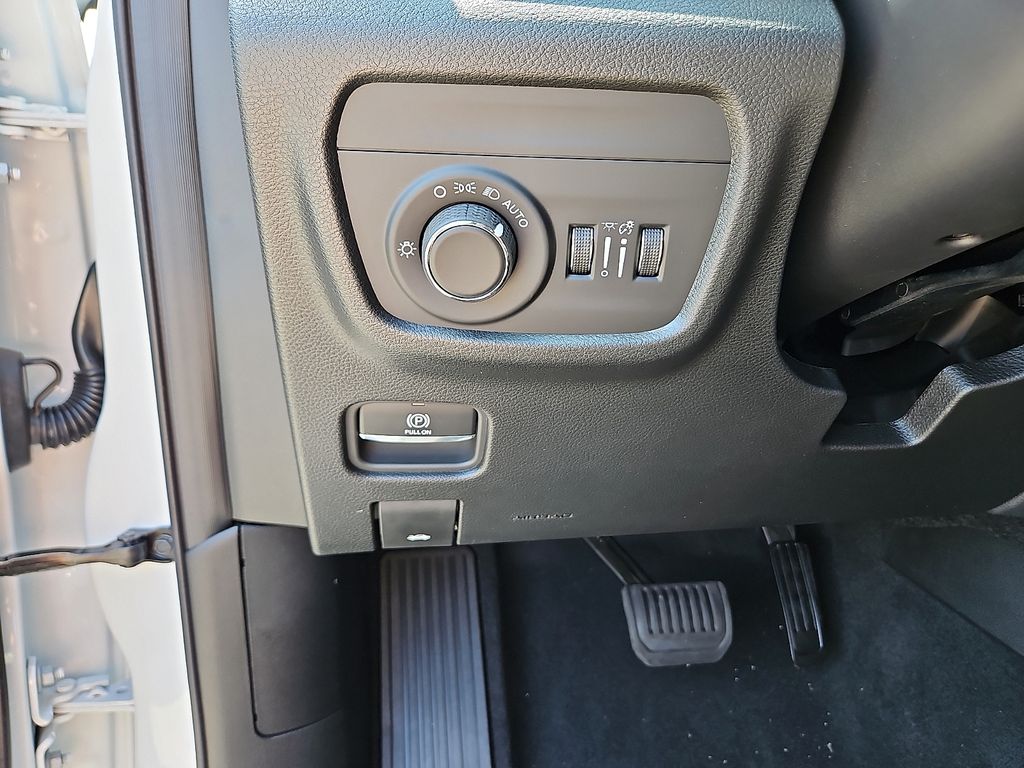 New 2026 Jeep Grand Cherokee SUV