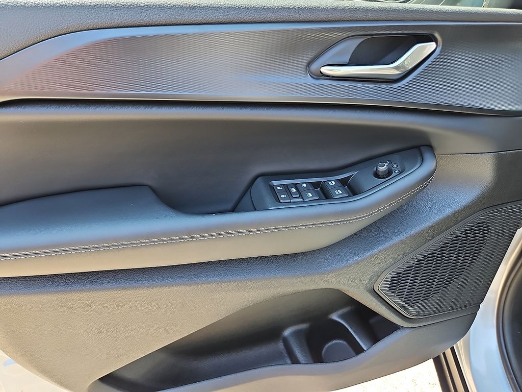 New 2026 Jeep Grand Cherokee SUV