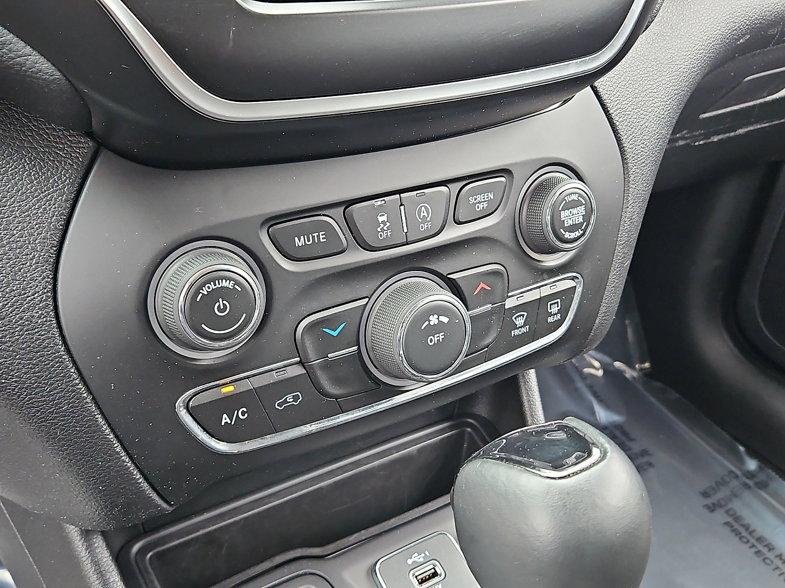 Used 2021 Jeep Cherokee SUV
