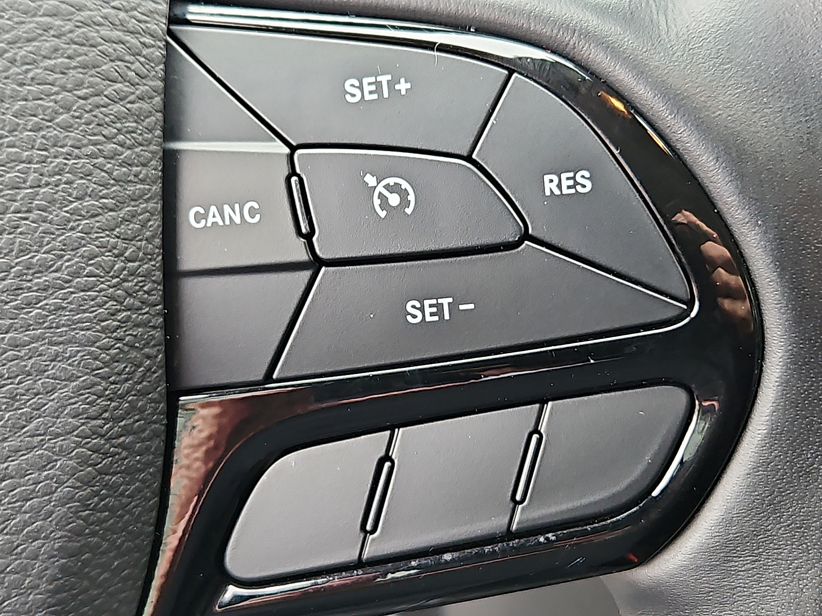 Used 2021 Jeep Cherokee SUV