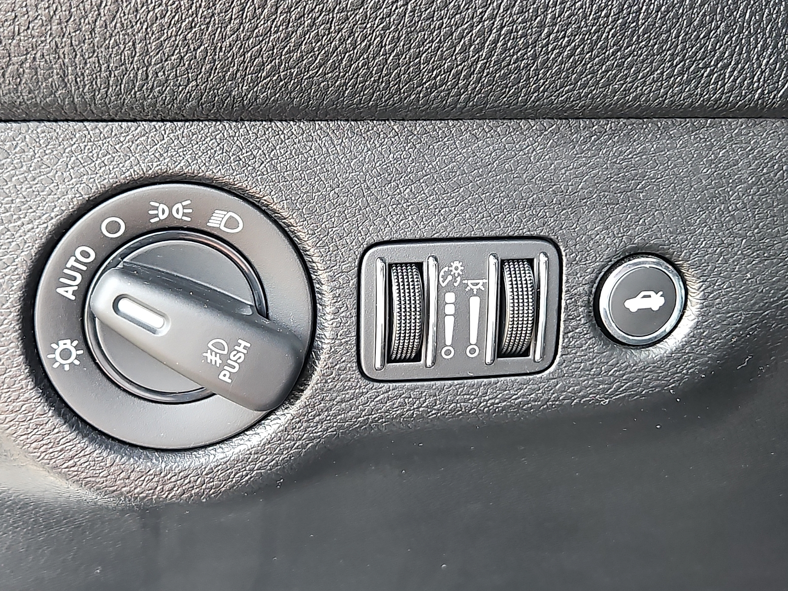 Used 2019 Dodge Challenger Coupe