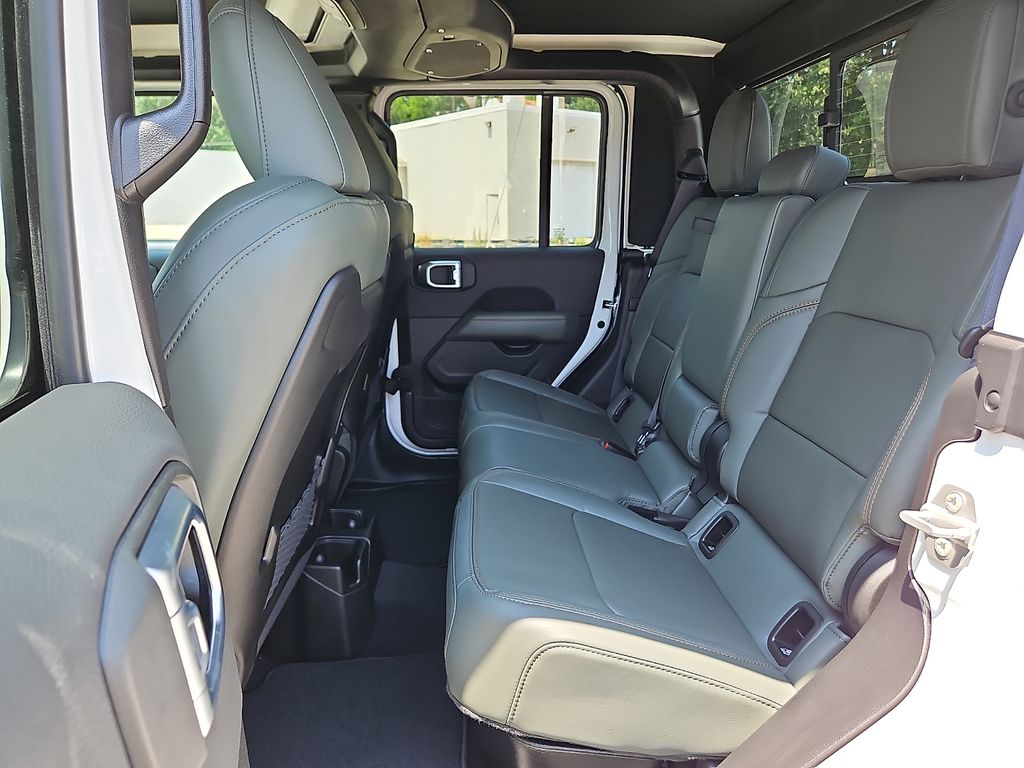 New 2026 Jeep Gladiator Truck