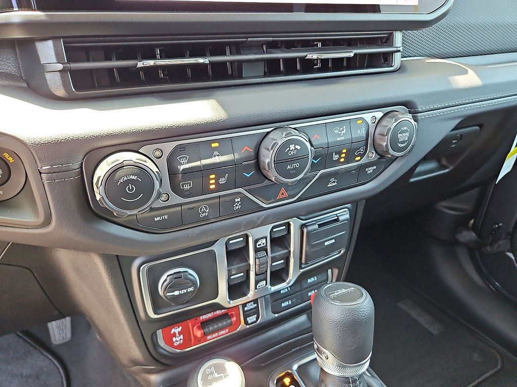 New 2026 Jeep Gladiator Truck