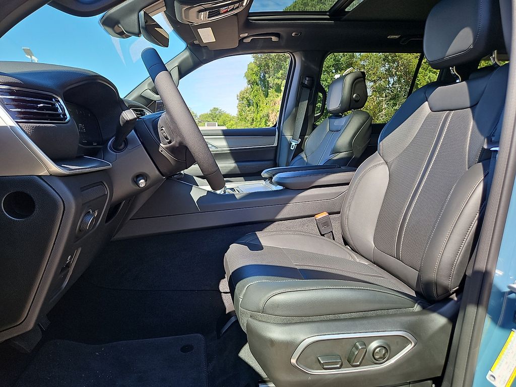 New 2026 Jeep Grand Wagoneer SUV