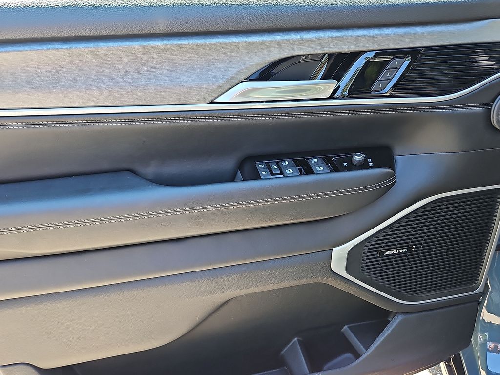 New 2026 Jeep Grand Wagoneer SUV