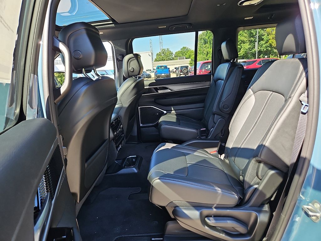New 2026 Jeep Grand Wagoneer SUV