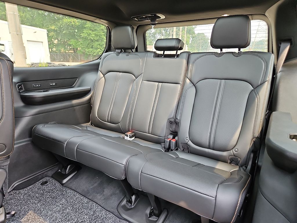 New 2026 Jeep Grand Wagoneer SUV