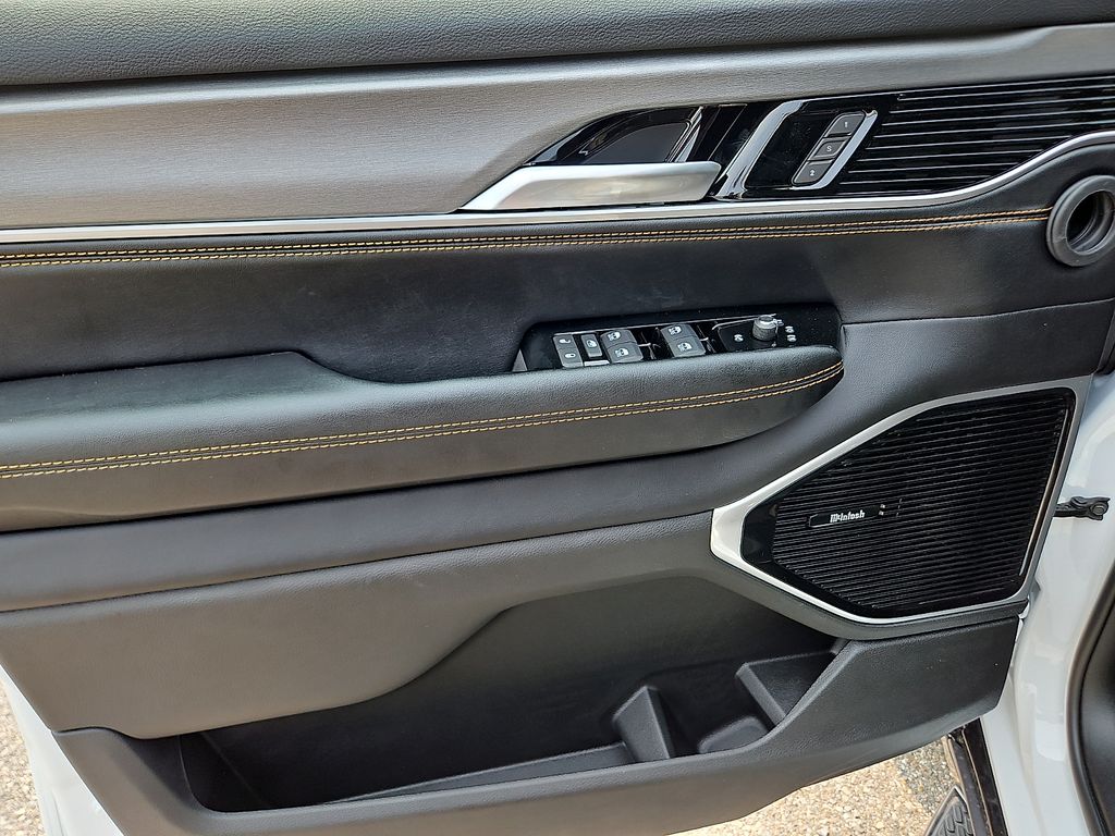 New 2026 Jeep Grand Wagoneer SUV