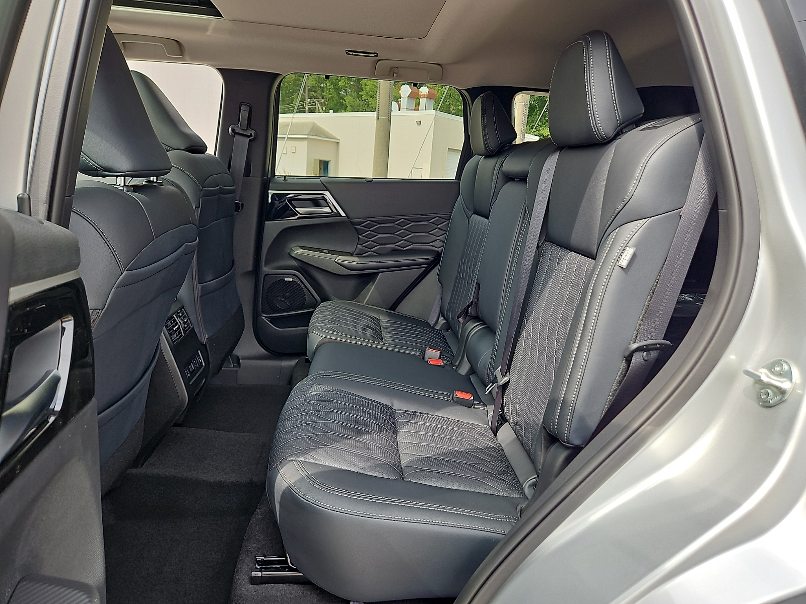 New 2026 Mitsubishi Outlander SUV