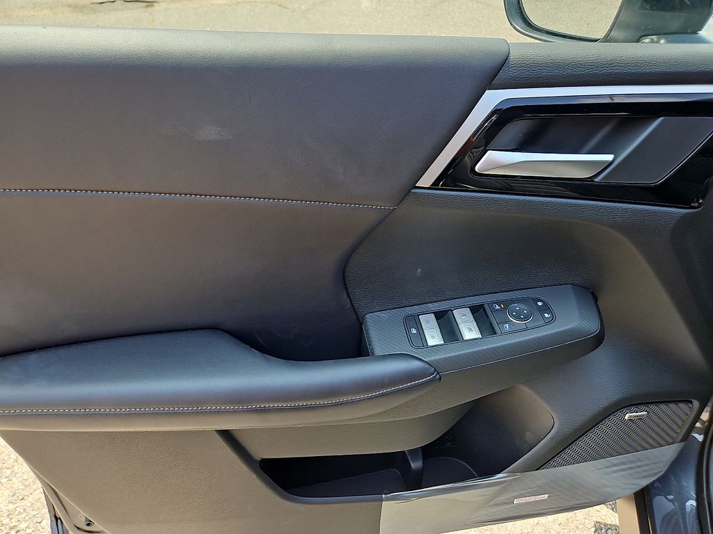 New 2026 Mitsubishi Outlander SUV