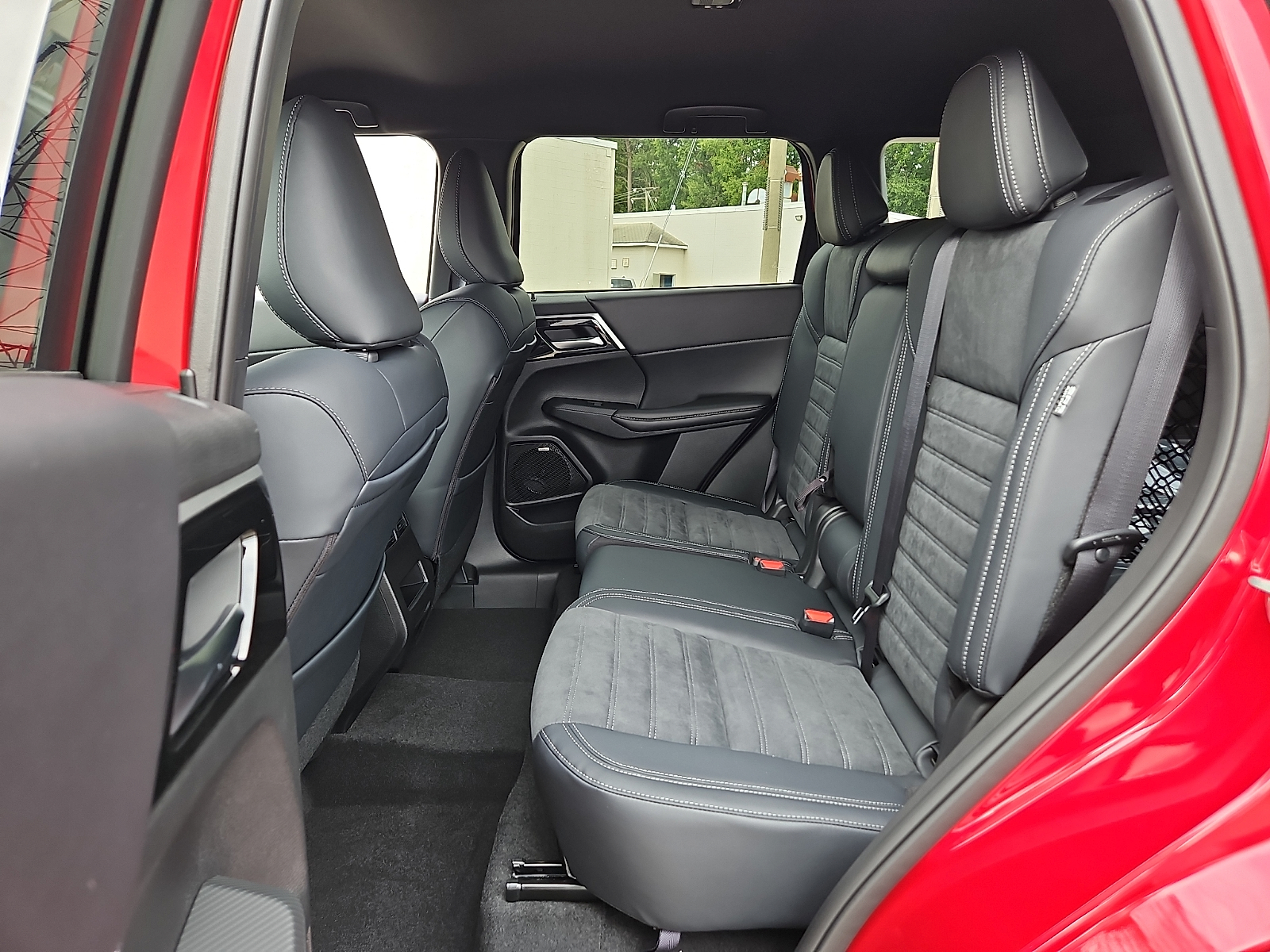 New 2026 Mitsubishi Outlander SUV