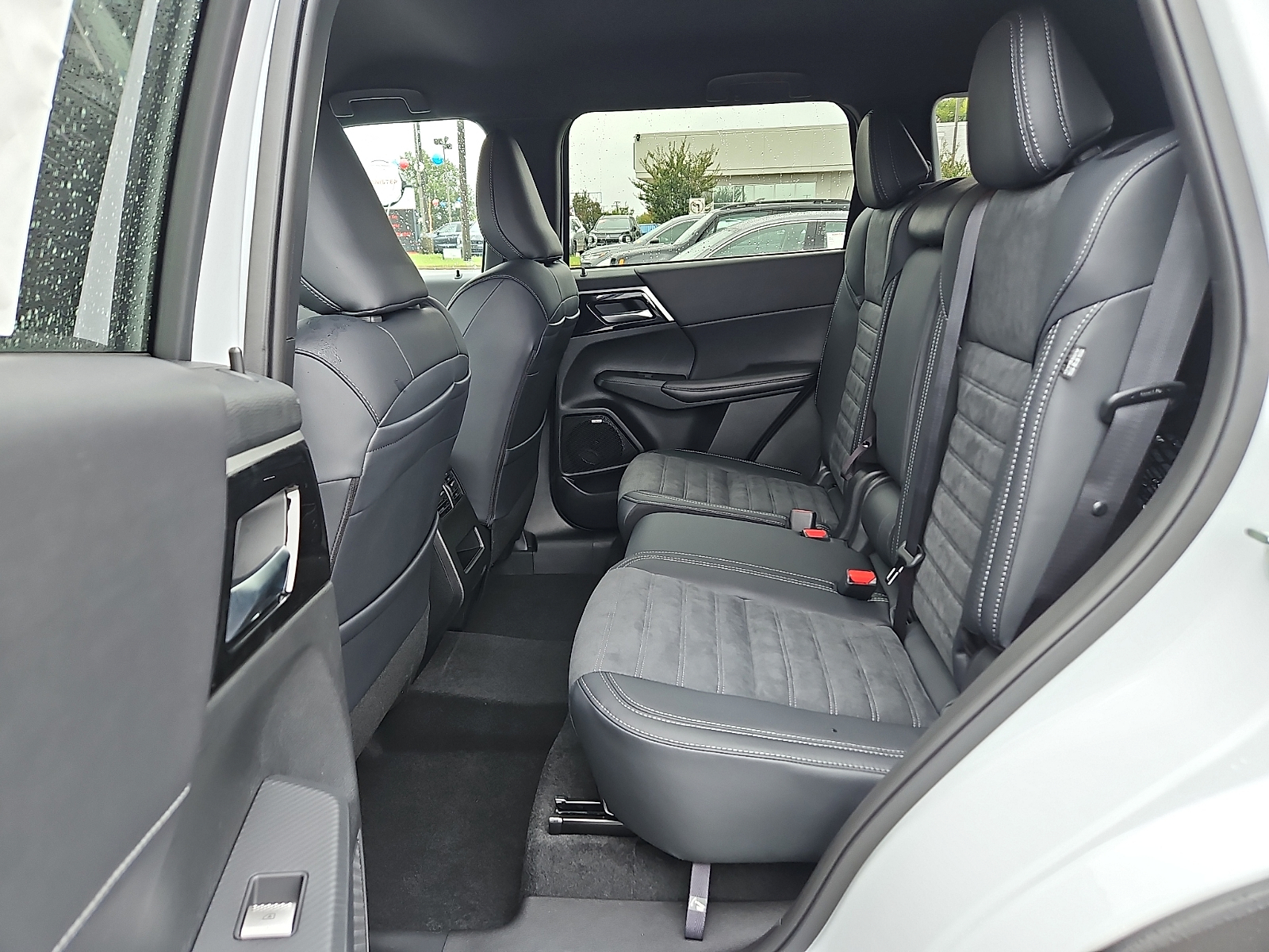 New 2026 Mitsubishi Outlander SUV