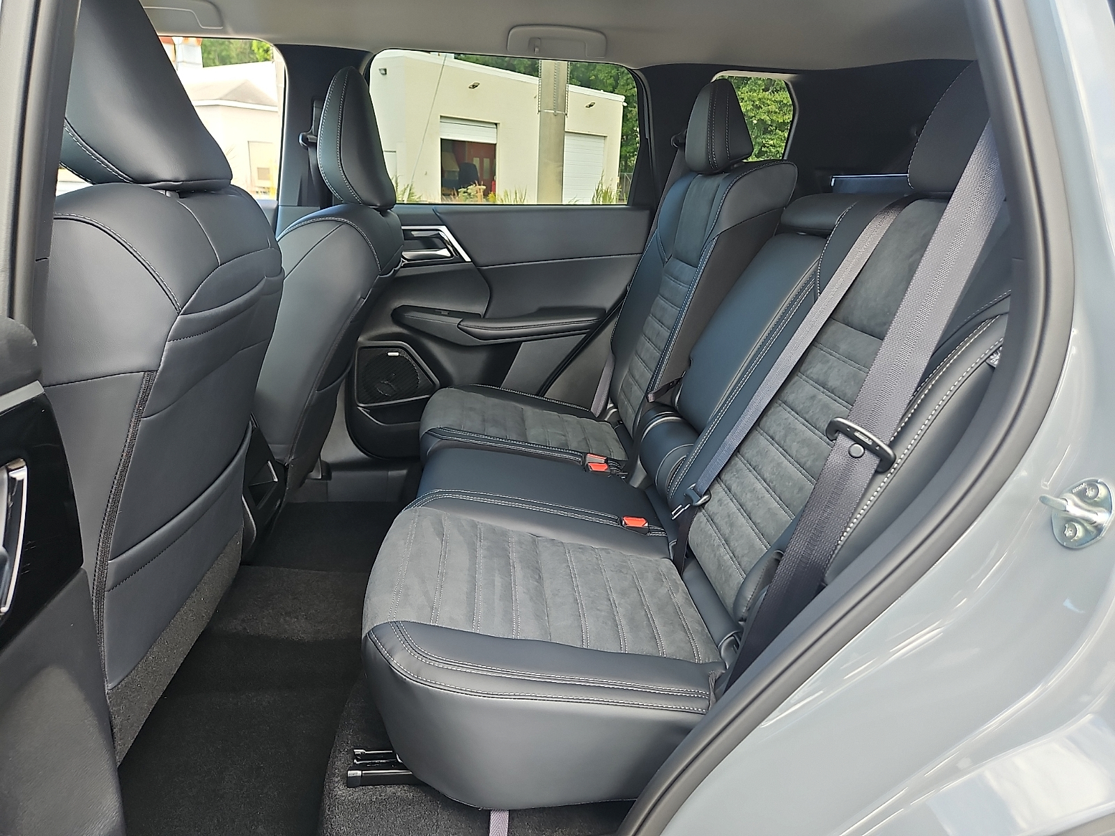 New 2026 Mitsubishi Outlander SUV