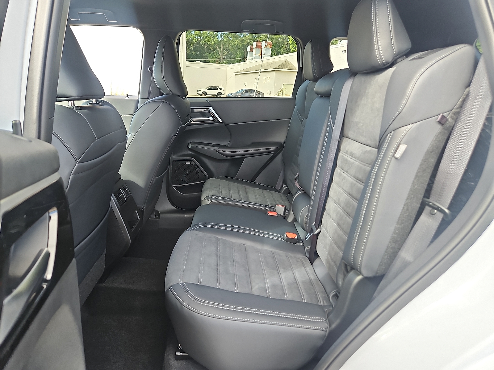 New 2026 Mitsubishi Outlander SUV