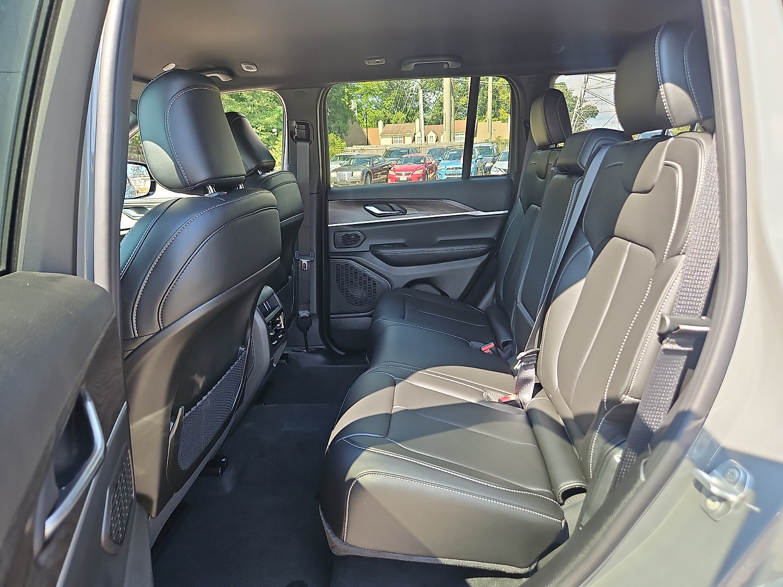 New 2027 Jeep Grand Cherokee SUV