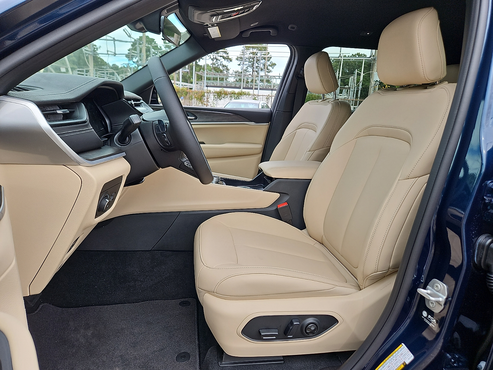New 2027 Jeep Grand Cherokee L SUV