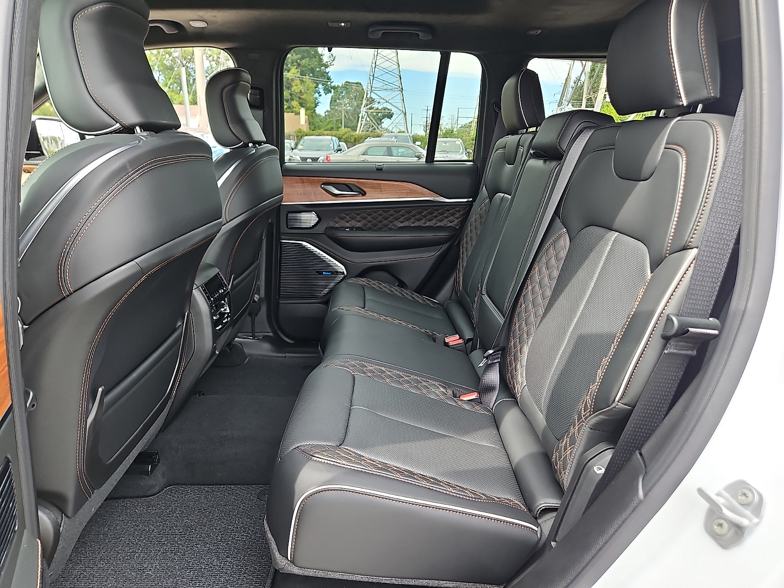 New 2027 Jeep Grand Cherokee SUV