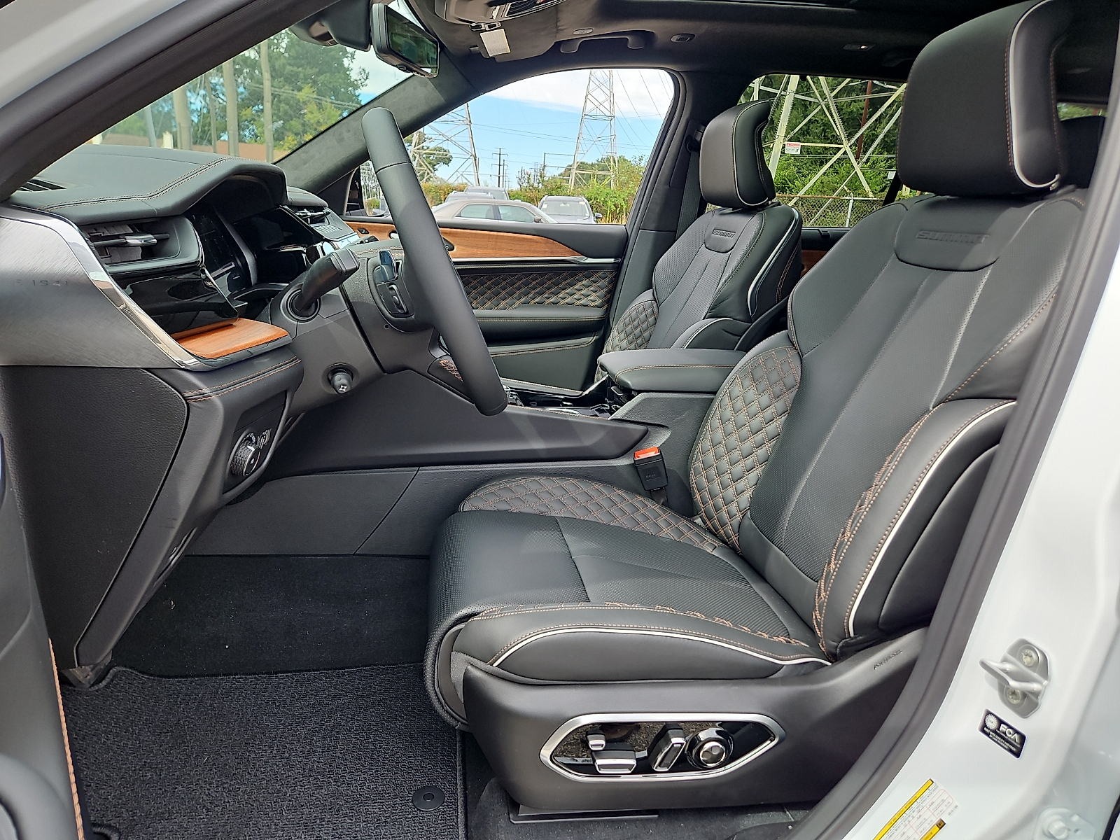 New 2027 Jeep Grand Cherokee SUV