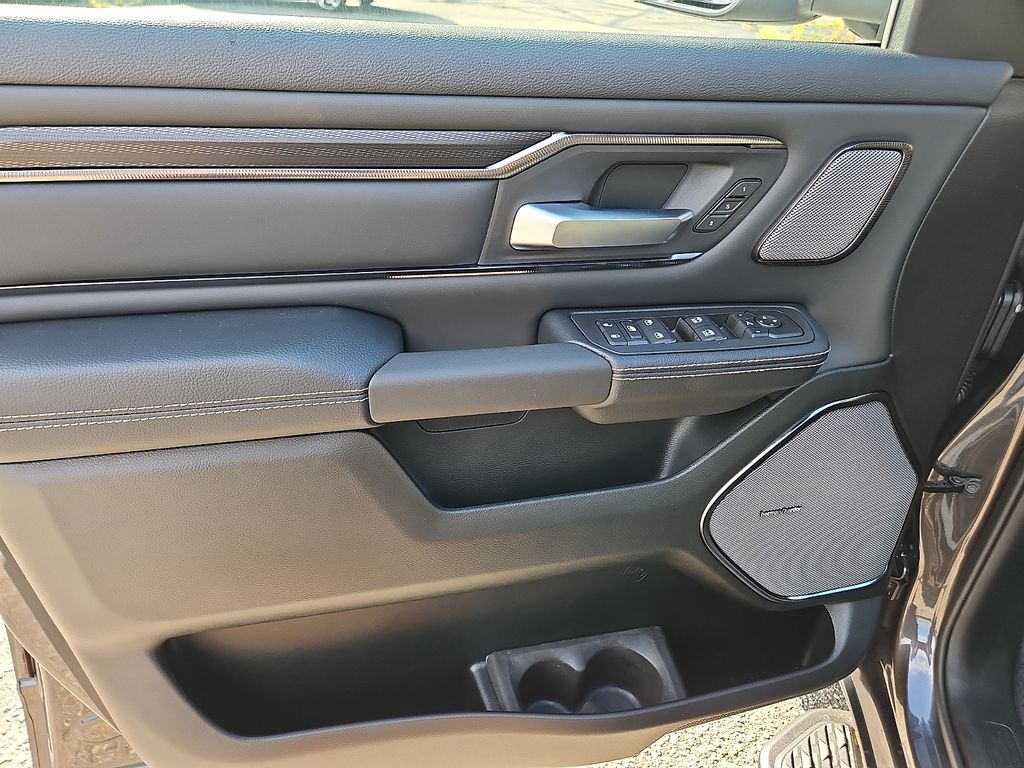 New 2027 Ram 1500 Truck