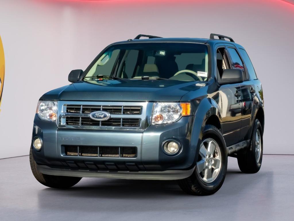 2010 Ford Escape XLT 2.5L's photo