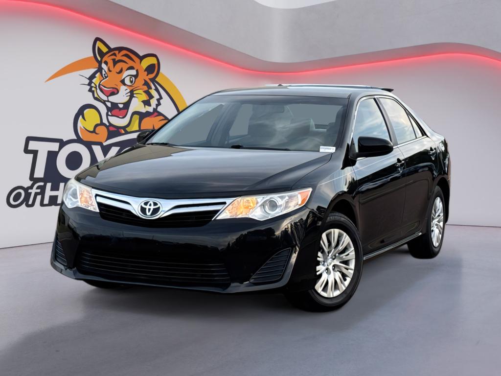 2013 Toyota Camry 2.5 Auto LE's photo