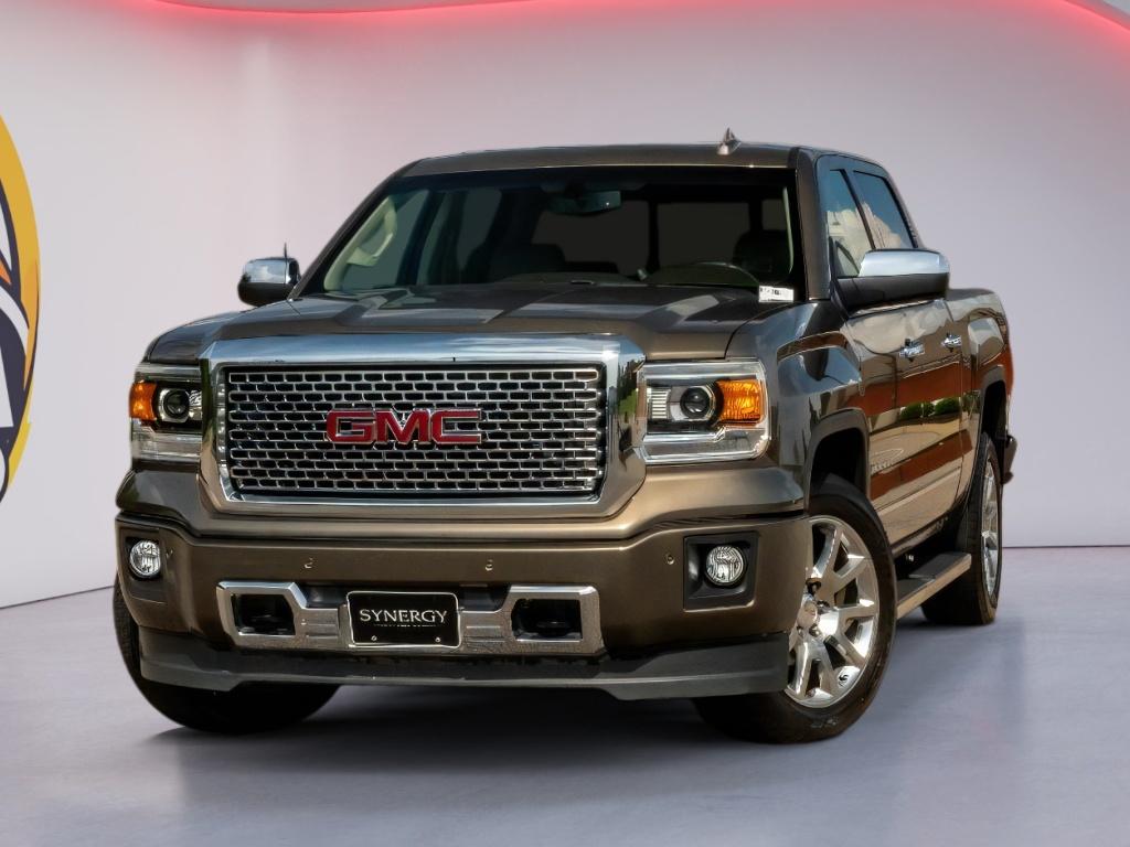 2015 GMC Sierra 4WD Crew Cab Short Box's photo