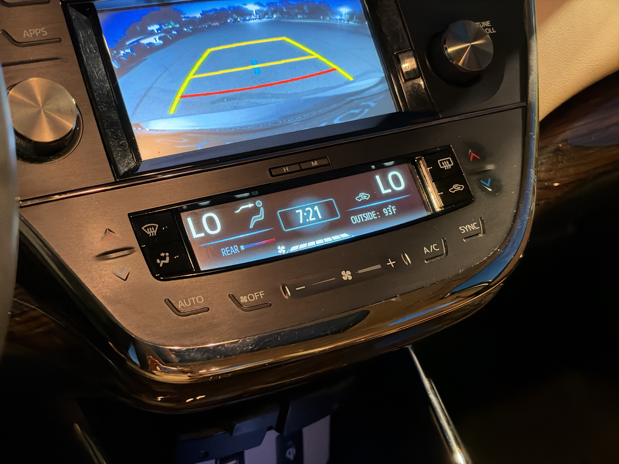 Used 2015 Toyota Avalon Hybrid Sedan