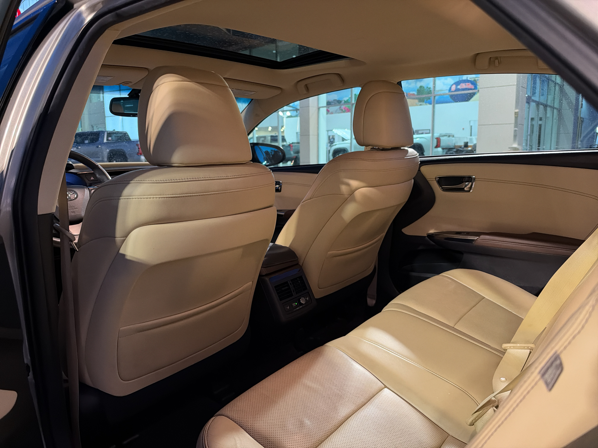Used 2015 Toyota Avalon Hybrid Sedan