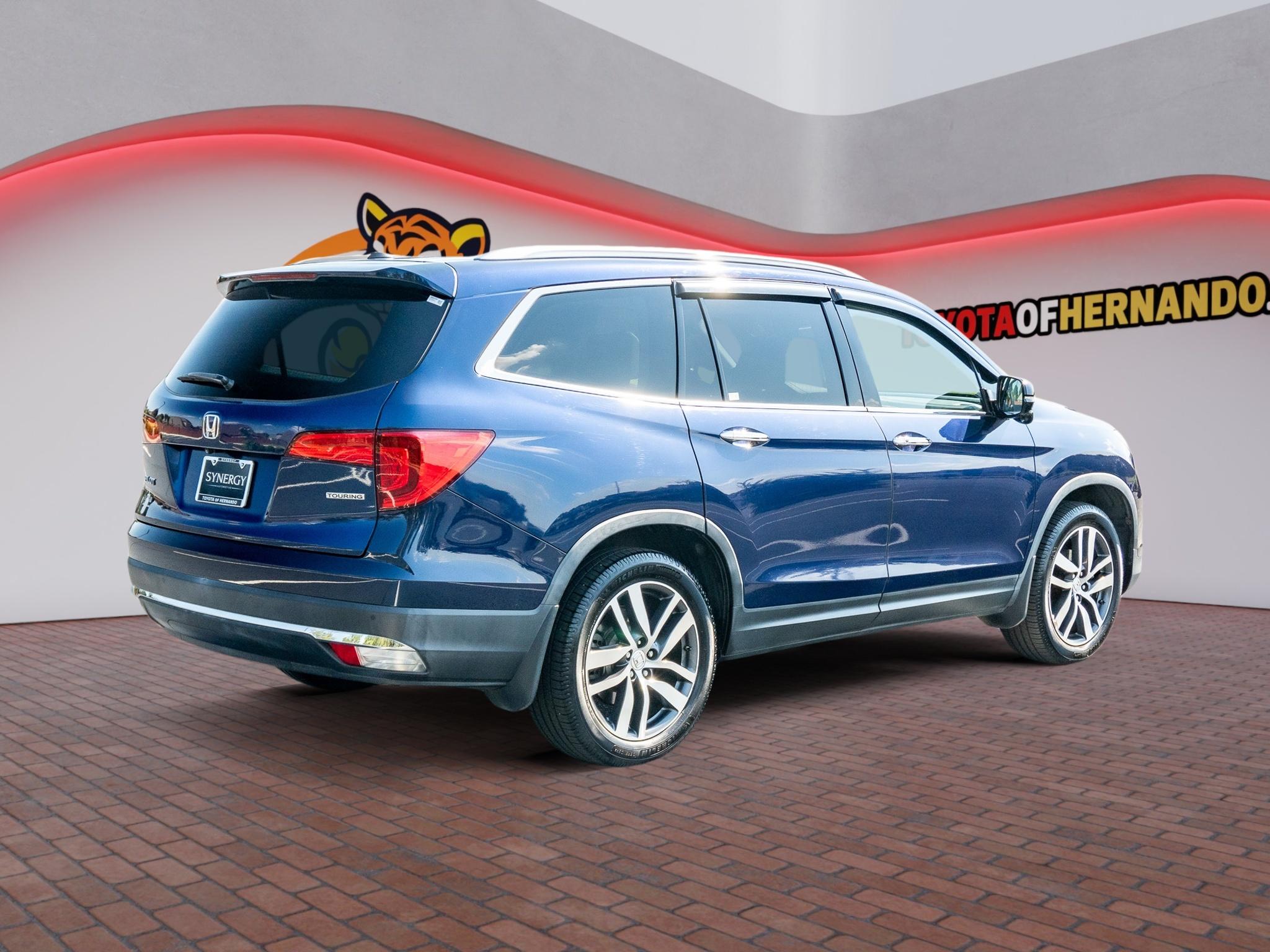 Used 2017 Honda Pilot SUV