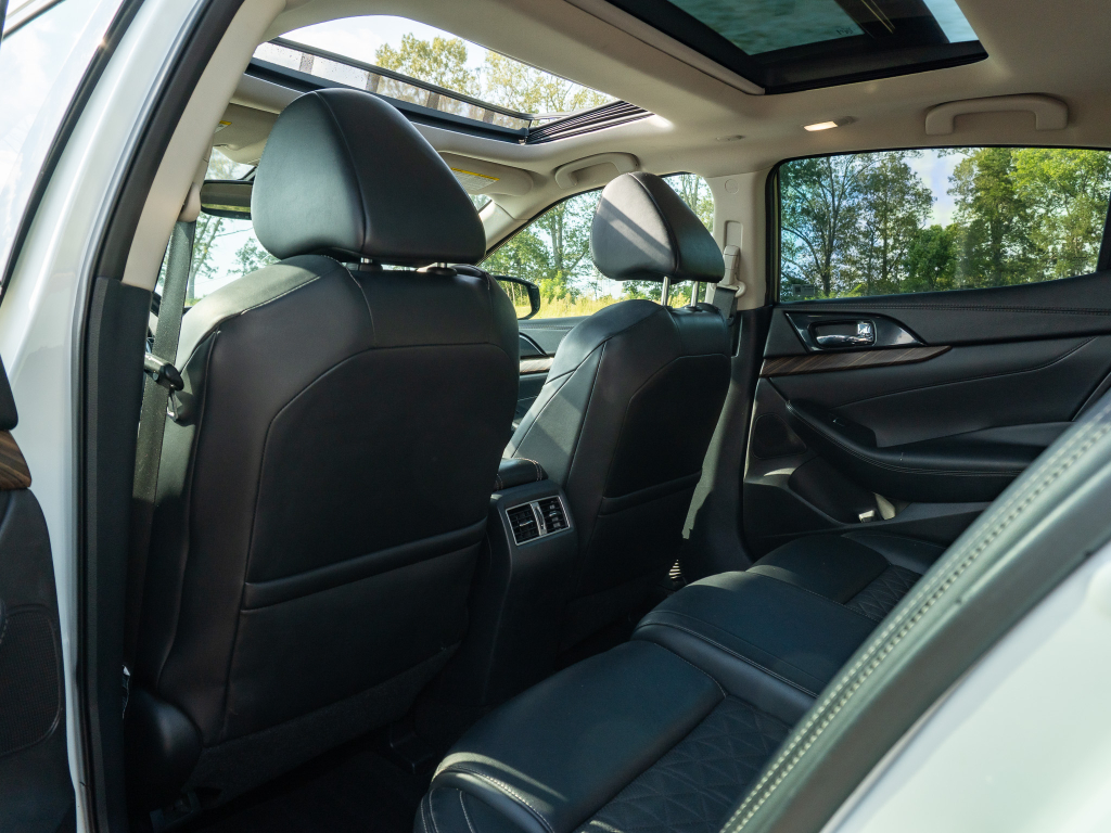 Used 2017 Nissan Maxima Sedan