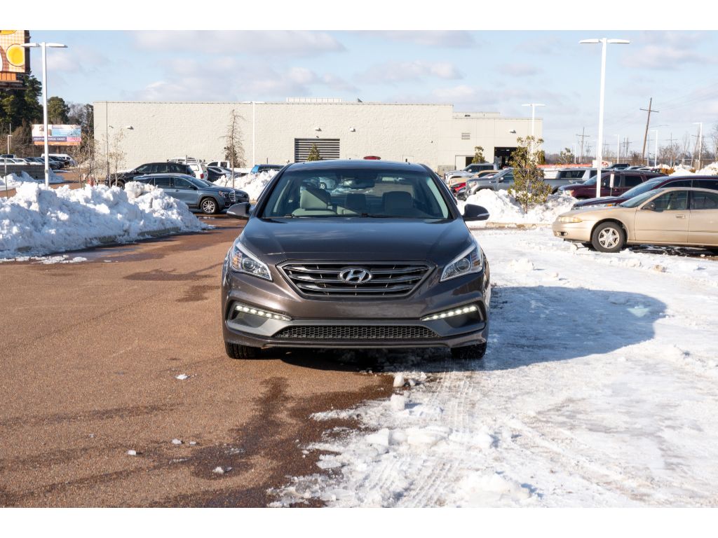 Used 2017 Hyundai Sonata Sport with VIN 5NPE34AF9HH569001 for sale in Hernando, MS
