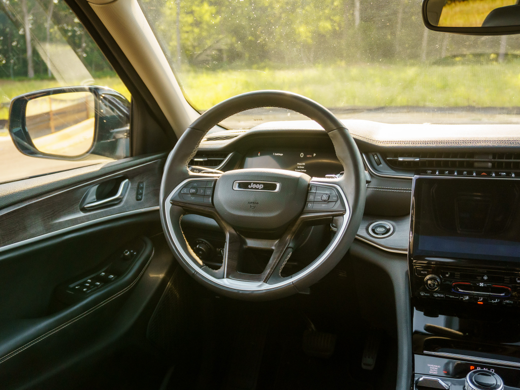 Used 2018 Jeep Grand Cherokee SUV