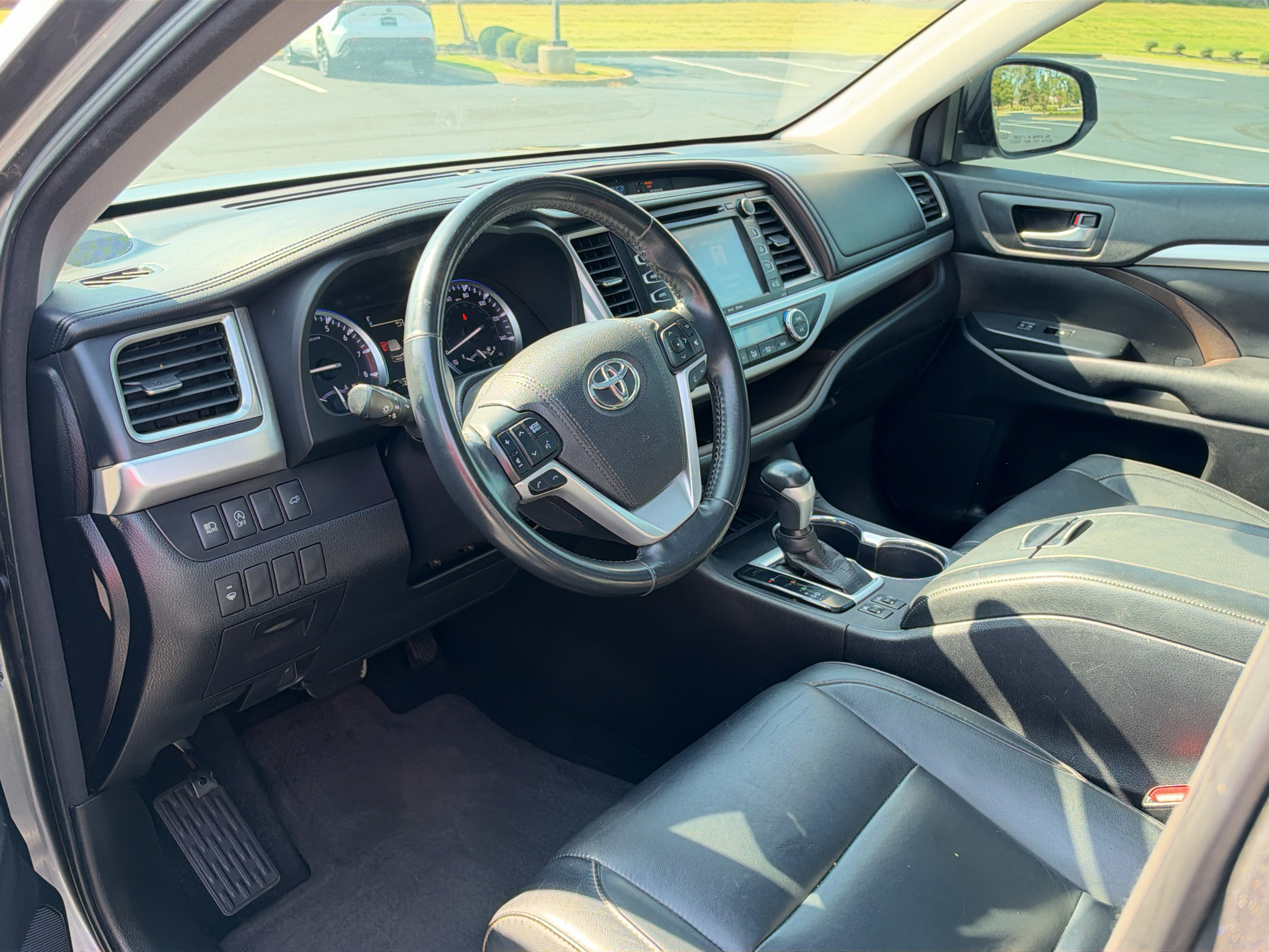 Used 2018 Toyota Highlander SUV