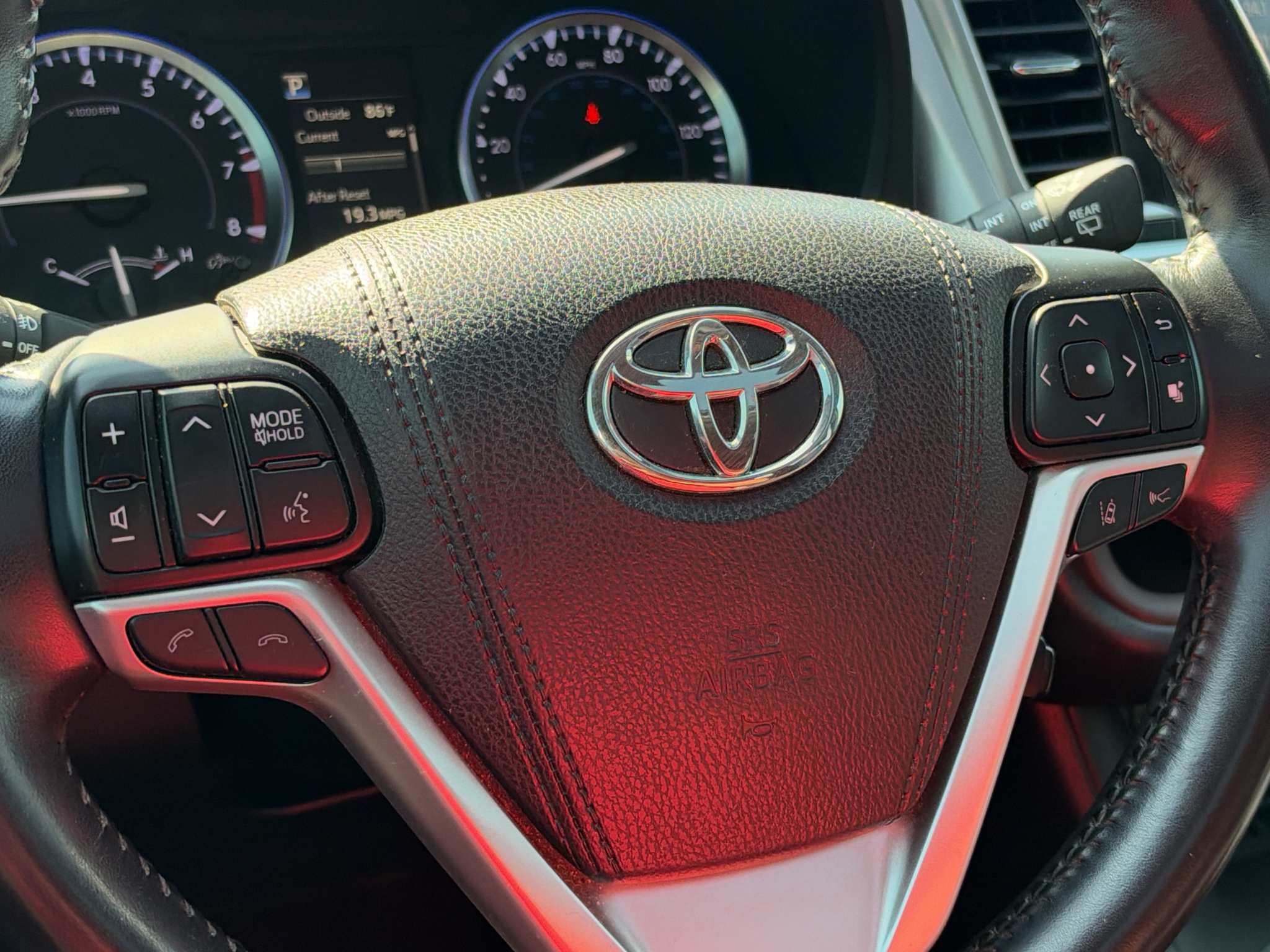 Used 2018 Toyota Highlander SUV