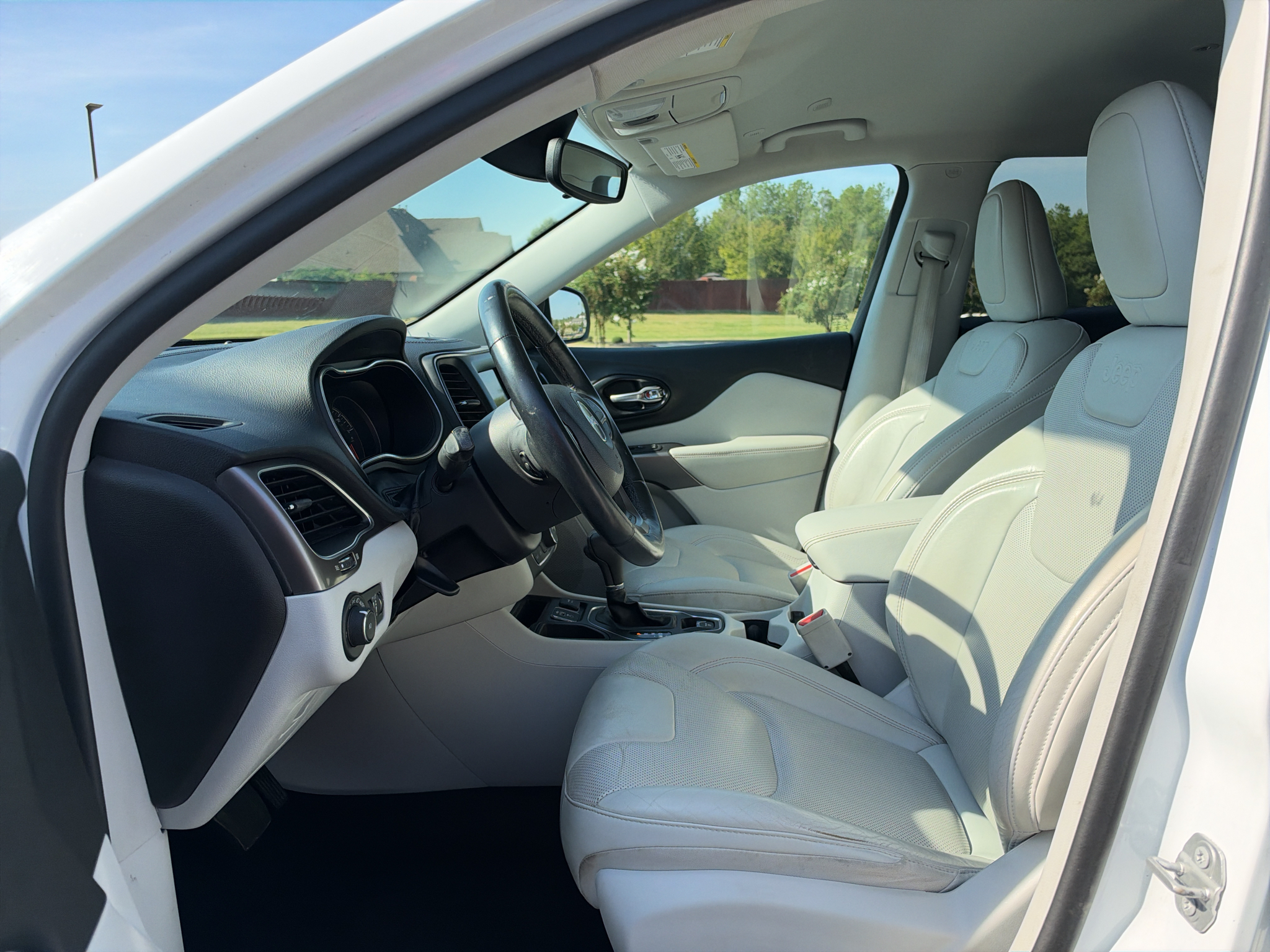 Used 2020 Jeep Cherokee SUV