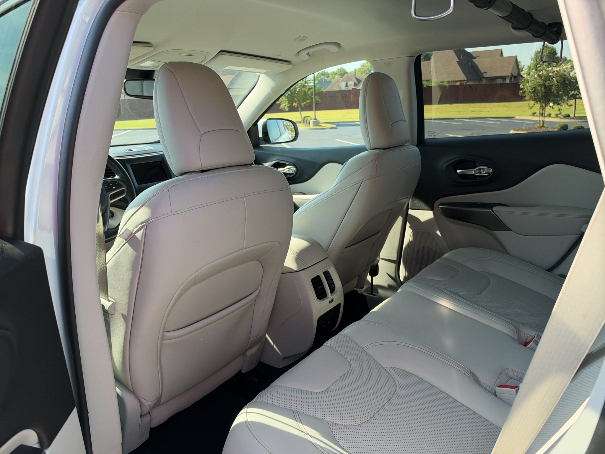 Used 2020 Jeep Cherokee SUV