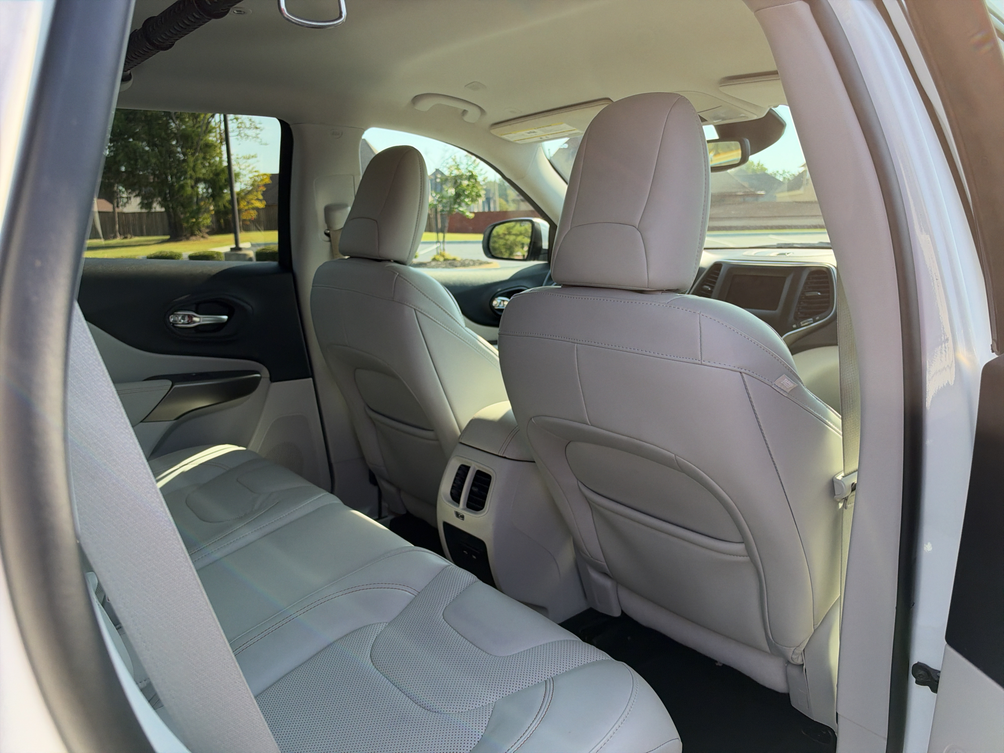 Used 2020 Jeep Cherokee SUV