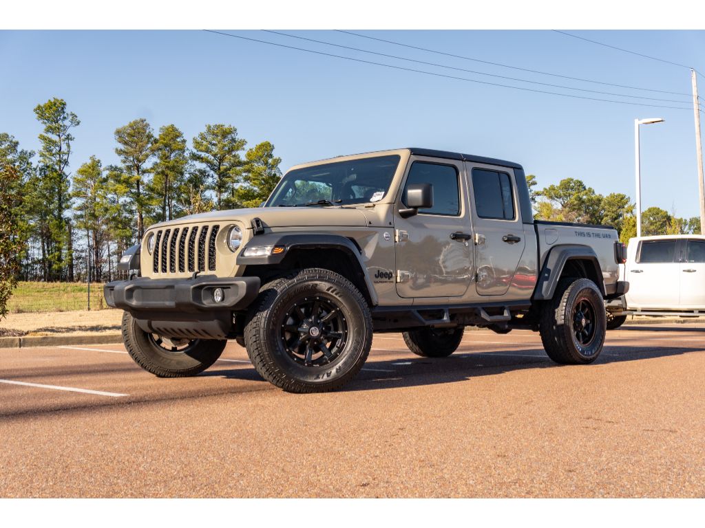 2020 Jeep Gladiator Sport S's photo