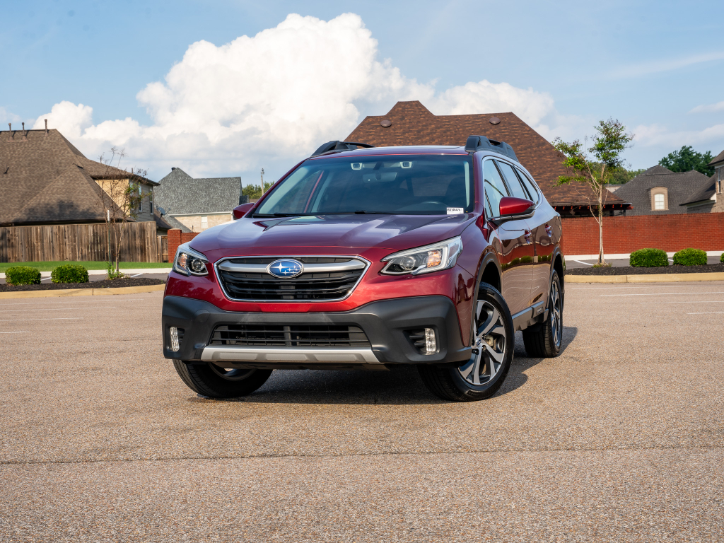 2021 Subaru Outback Limited's photo