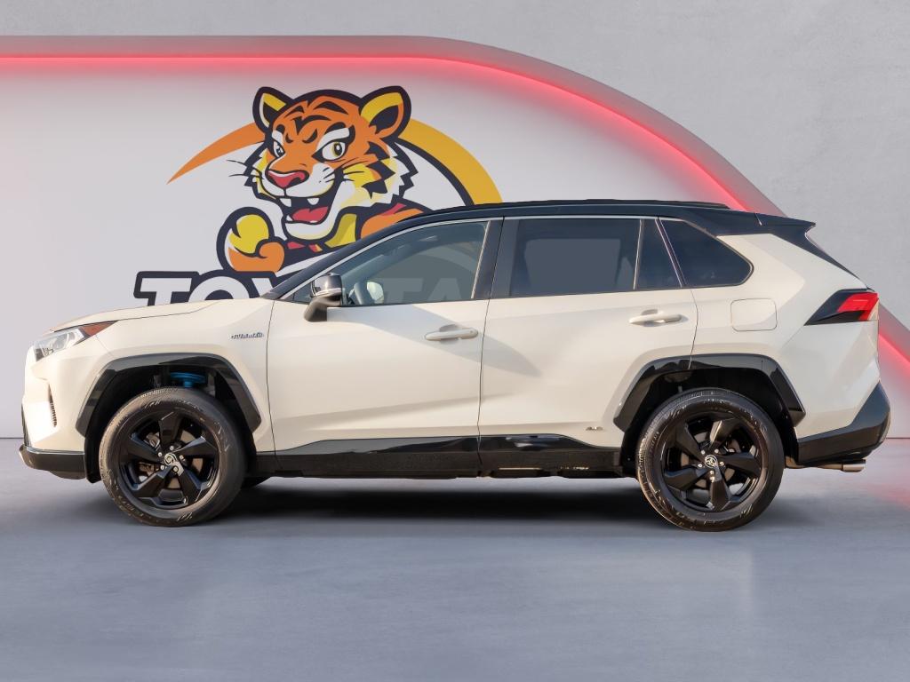 2021 Toyota RAV4 XSE - Photo 8