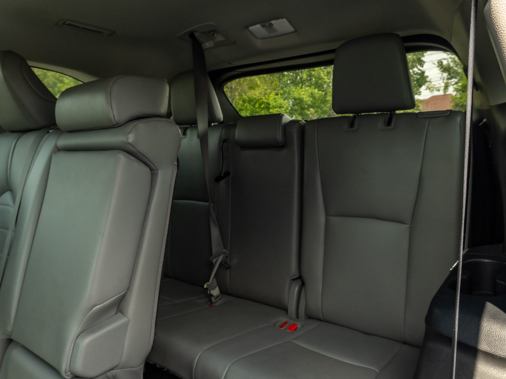 Used 2021 Toyota Highlander Hybrid SUV
